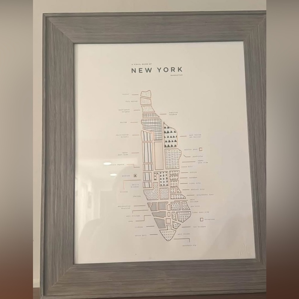 New York Map Art in Gray Frame